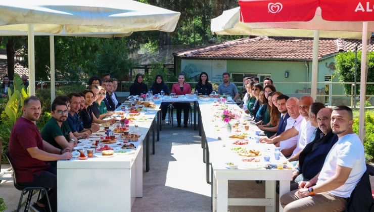 Antalya’da Dünya Veteriner Hekimler Günü Renkli Etkinlikle Kutlandı - Mega TV Alanya haber 36 3 - Mega TV