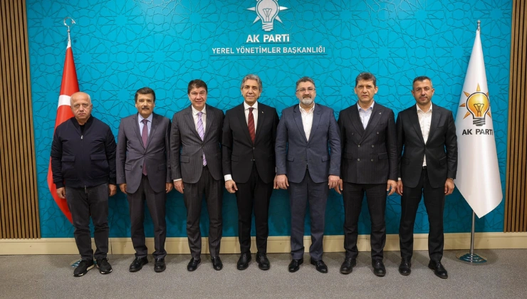 CHP’den İstifa Eden Belediye Başkanı AK Parti’ye Geçti, Rozeti Cumhurbaşkanı Taktı - Mega TV Alanya haber 47 2 - Mega TV