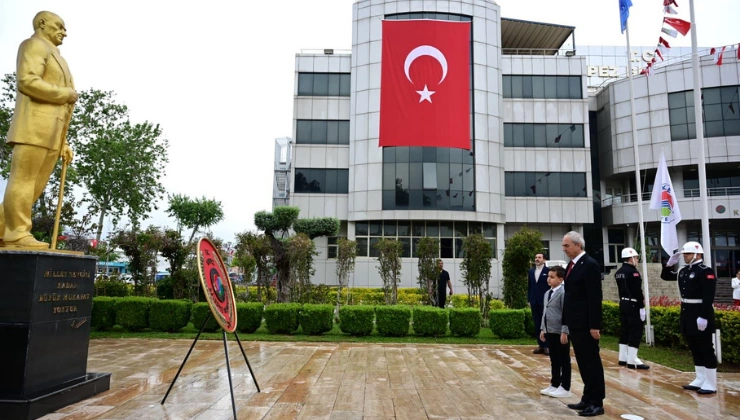 Kepez’de 23 Nisan’da Anlamlı Devir: Başkanlık Koltuğu 10 Yaşındaki Ömer’e Emanet - Mega TV Alanya haber 63 3 - Mega TV