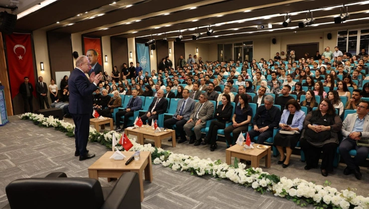 ALKÜ’de “Mavi Vatan” Gündemi: Cihat Yaycı’dan Alanya ve Doğu Akdeniz Vurgusu - Mega TV Alanya haber 2026 05 07T100113.501 - Mega TV