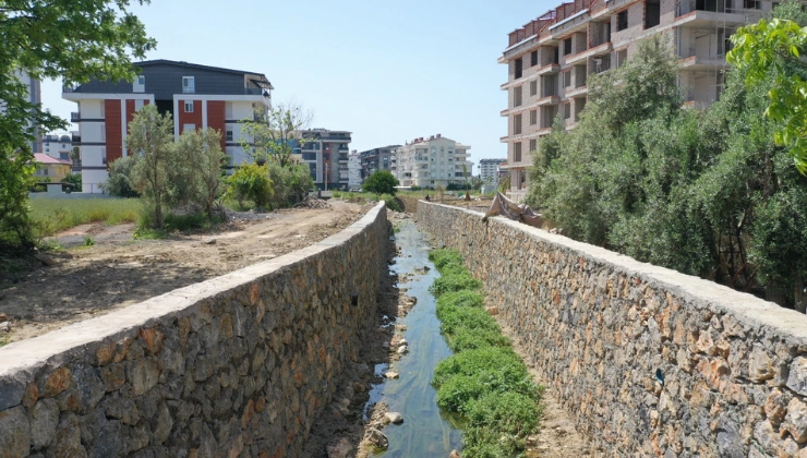 Gazipaşa’da Taşkın Riskine Karşı Dev Adım: Ulu Hendek Deresi’nde İkinci Etap Başladı - Mega TV Alanya haber 2026 05 14T181821.060 - Mega TV
