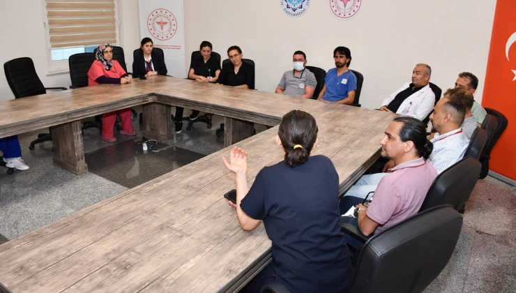 Engelleri Birlikte Aşıyoruz: Alanya Eğitim ve Araştırma Hastanesi’nde Anlamlı Buluşma - Mega TV Alanya haber 2026 05 16T123815.233 - Mega TV