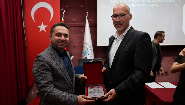ALKÜ’de Geleceğin Girişimcileri Sahneye Çıktı: Büyük Finalde Ödüller Sahiplerini Buldu - Mega TV Alanya haber 2026 05 21T163219.749 - Mega TV