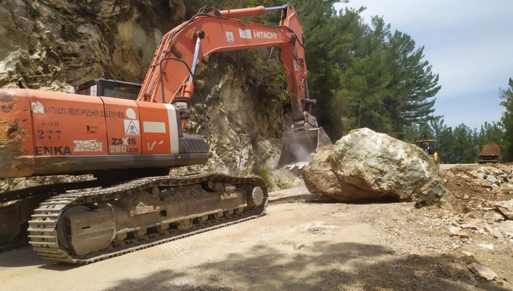 Alanya Yayla Yollarında Yoğun Çalışma: Antalya Büyükşehir’den Bakım ve Onarım Hamlesi - Mega TV Alanya haber 2026 06 02T123610.106 - Mega TV