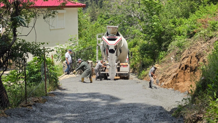 Gazipaşa Belediyesi Sazak Yaylası’nda Yol Seferberliği Başlattı - Mega TV Alanya haber 2026 06 09T174326.869 - Mega TV
