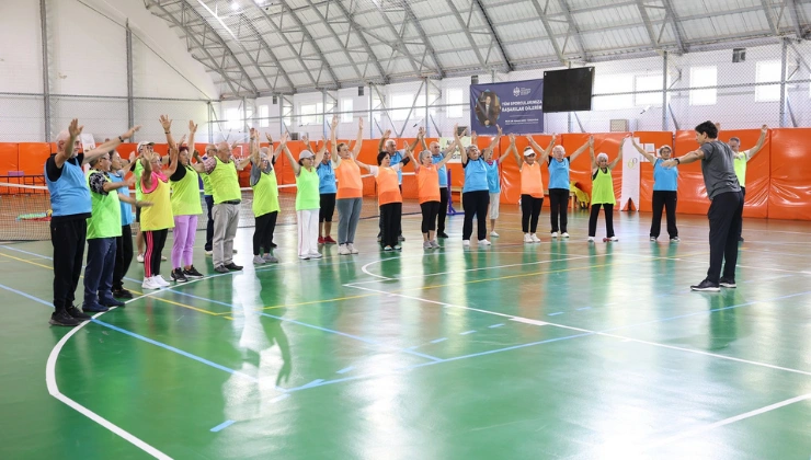 ALKÜ 60+ Tazelenme Üniversitesi’nde Yeni Dönem Heyecanı - Mega TV Alanya haber 2026 06 11T110942.806 - Mega TV