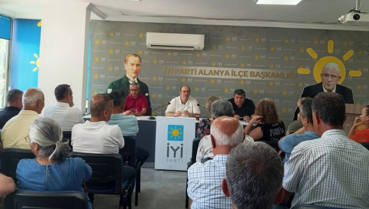 İYİ Parti Alanya'da mahalle teşkilatlarını güçlendiriyor - Mega TV Alanya haber 2026 06 17T121232.986 - Mega TV