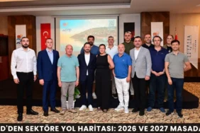 Alanya'da Tepki Çeken Görüntüler! Yabancı Uyruklu Şahıs Devlete Hakaret Etti - Mega TV thumbnail