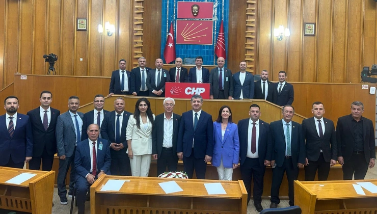 CHP'de Ankara Zirvesi! Özgür Özel ve İlçe Başkanlarından Birlik Mesajı - Mega TV Alanya haber 34 - Mega TV