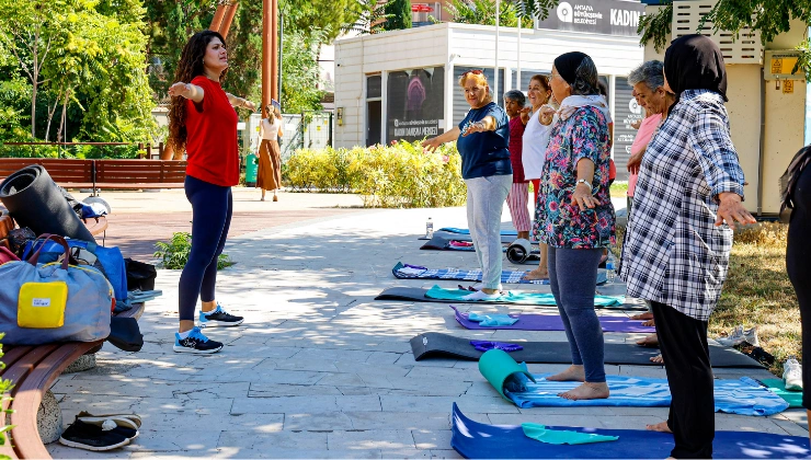 Kadınlar Güne Sporla Başlıyor! Antalya Büyükşehir'den Ücretsiz Etkinlik - Mega TV Alanya haber 44 - Mega TV