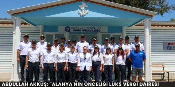 Büşra Özdemir Denizcilerle Buluştu: Denizler En Büyük Hazinemiz