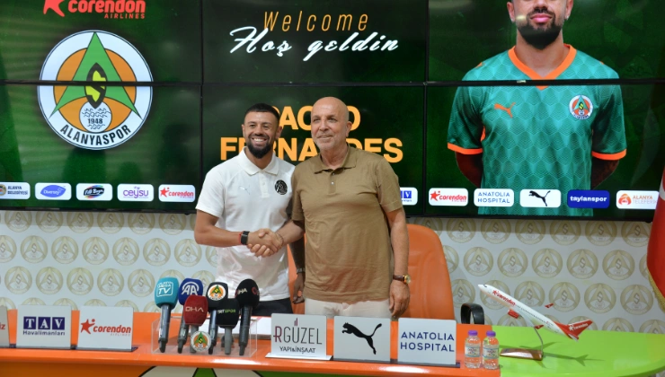 Alanyaspor’a AEK’dan Kanat Takviyesi! Paolo Fernandes Turuncu-Yeşilli Oldu - Mega TV Alanya haber 2026 08 24T153425.701 - Mega TV