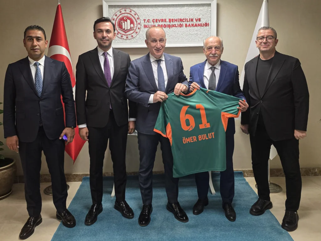 Alanyaspor heyetinden Ankara’da peş peşe kritik temaslar - Mega TV IMG 1722 - Mega TV
