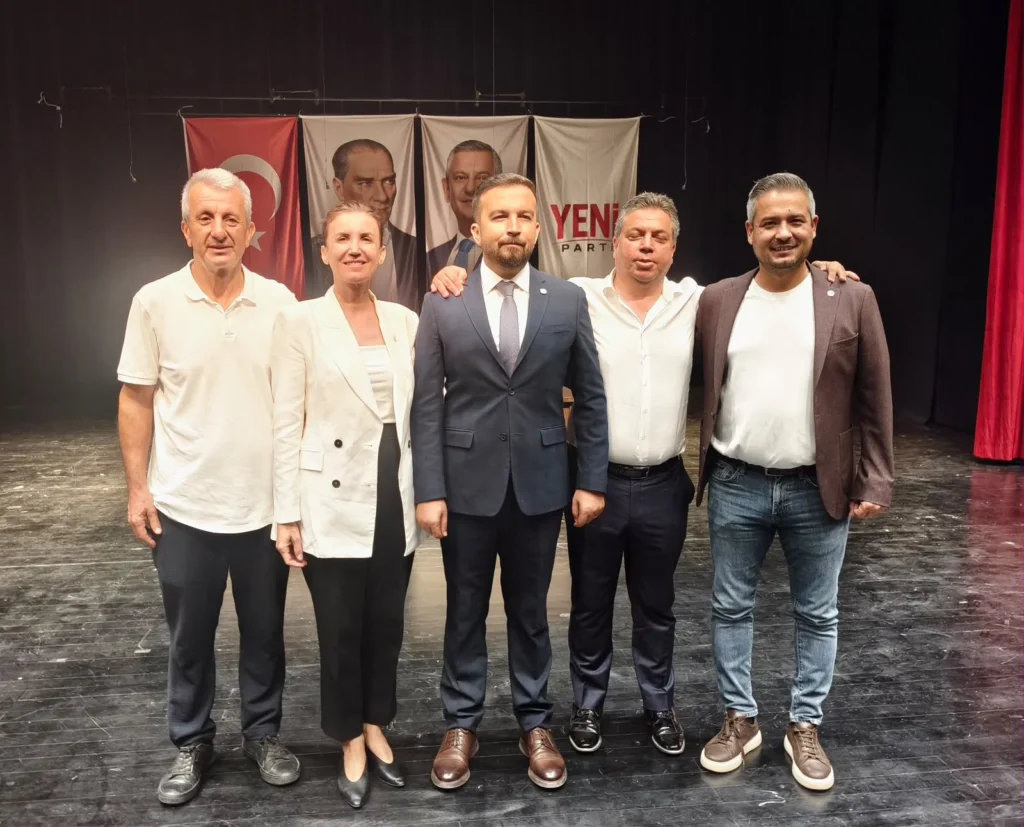 Yeni Parti Gazipaşa’da Fahri Oğuz ilçe başkanı seçildi - Mega TV Yeni Parti Gazipaşa’da Fahri Oğuz ilçe başkanı seçildi