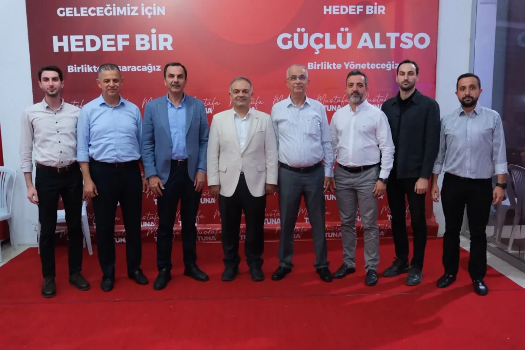 Gürses ailesinden Mustafa Tuna’ya destek - Mega TV Gürses ailesinden Mustafa Tuna’ya destek
