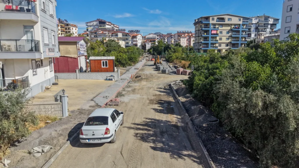 İstiklal Mahallesi’nde parke yol çalışması - Mega TV WhatsApp Image 2026 09 29 at 12.14.36 - Mega TV
