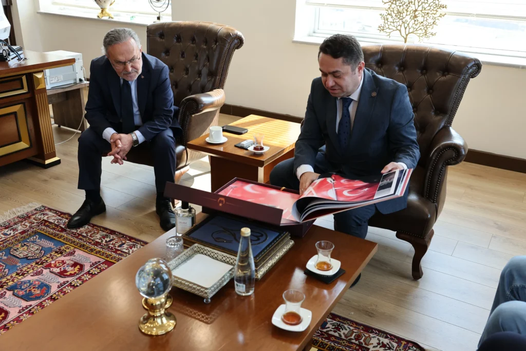ALKÜ’de 15 Temmuz ve millî birlik ruhu konuşuldu - Mega TV ALKUDE 15 TEMMUZ VE MILLI BIRLIK RUHU KONUSULDU 10 - Mega TV