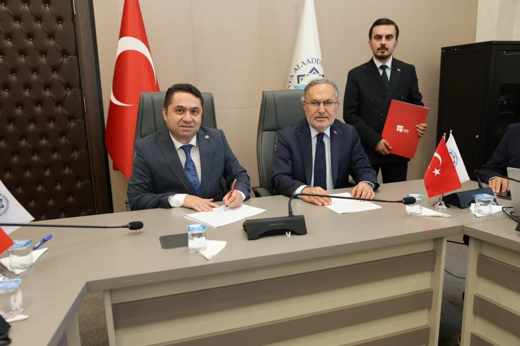 ALKÜ’de 15 Temmuz ve millî birlik ruhu konuşuldu - Mega TV ALKUDE 15 TEMMUZ VE MILLI BIRLIK RUHU KONUSULDU 8 - Mega TV