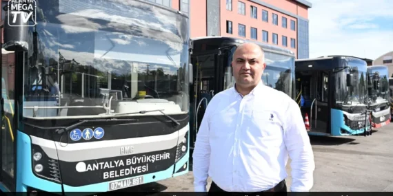 Antalya’da yağmur suyu alan özel halk otobüsüne bakım ve cezai işlem