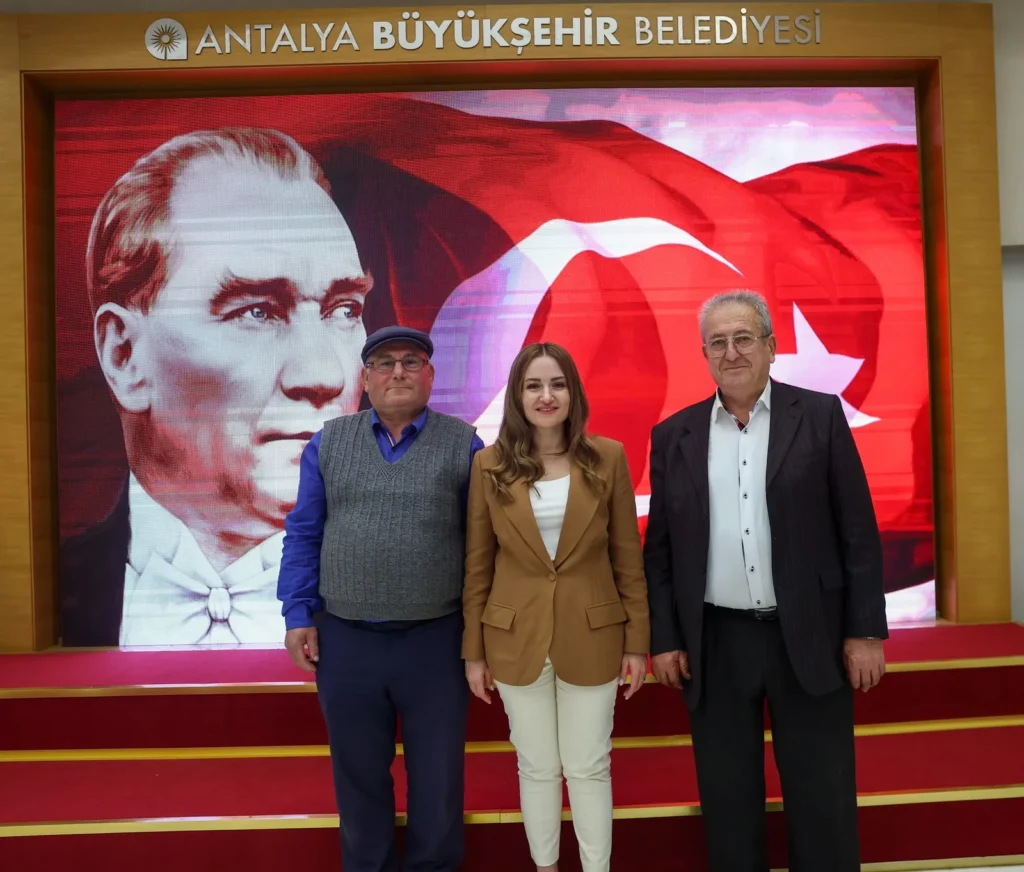 Baskan Vekili Ozdemir Muhtarlar Dernek Baskanlarini kabul etti 9 - Mega TV