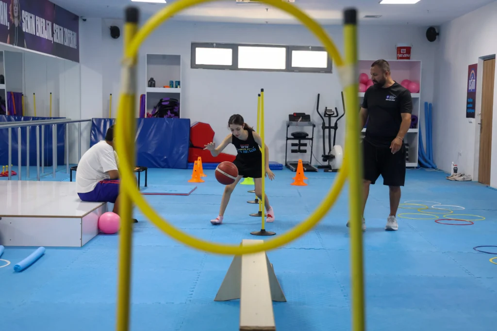 Antalya’da özel gereksinimli çocuklara ücretsiz spor kursu - Mega TV Antalya’da özel gereksinimli çocuklara ücretsiz spor kursu