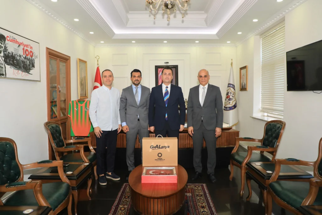 Dünya Kulüpler Plaj Futbolu Şampiyonası Alanya’da - Mega TV Dünya Kulüpler Plaj Futbolu Şampiyonası Alanya’da