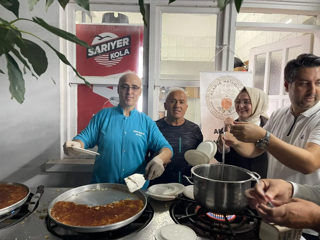 Hataylılar Derneği’nden Eray Erdem’e künefeli destek - Mega TV Hataylılar Derneği’nden Eray Erdem’e künefeli destek