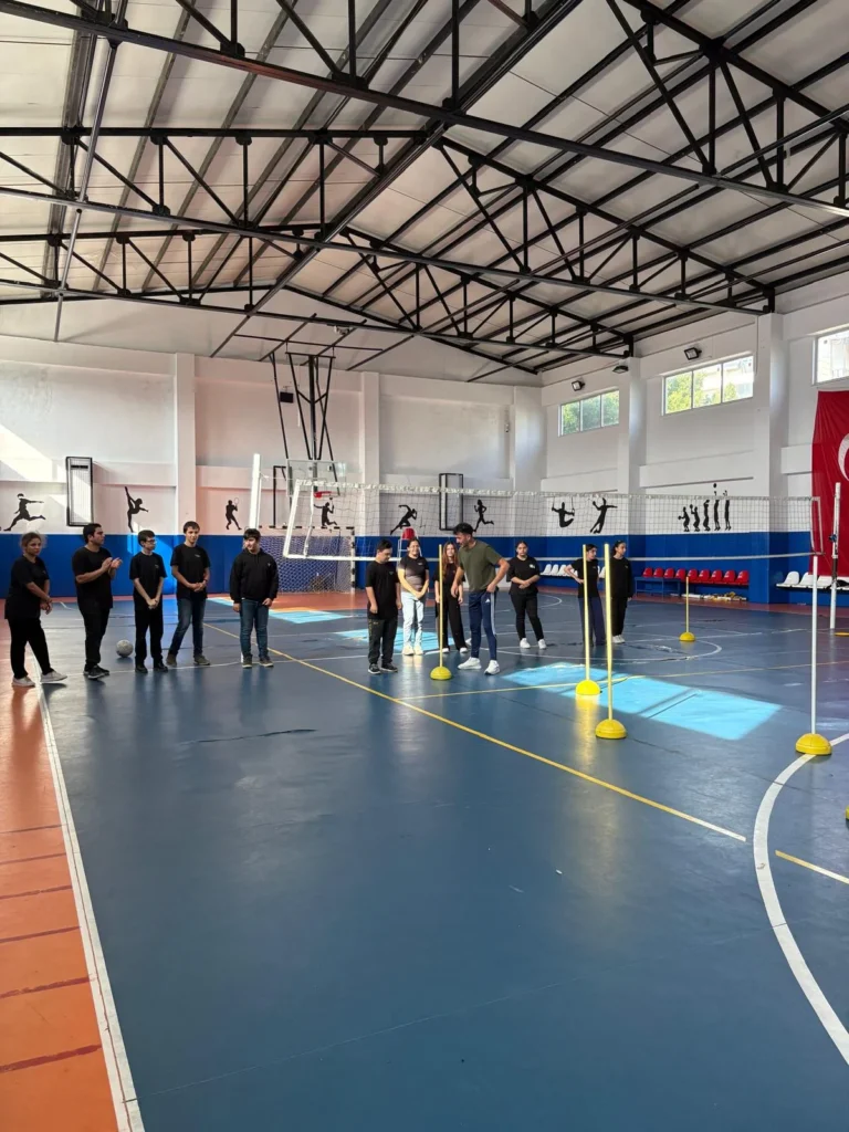 Gazipaşa’da Mutlu Çarşamba Projesi ile özel çocuklar sporla buluşuyor - Mega TV WhatsApp Image 2026 10 21 at 10.20.19 - Mega TV