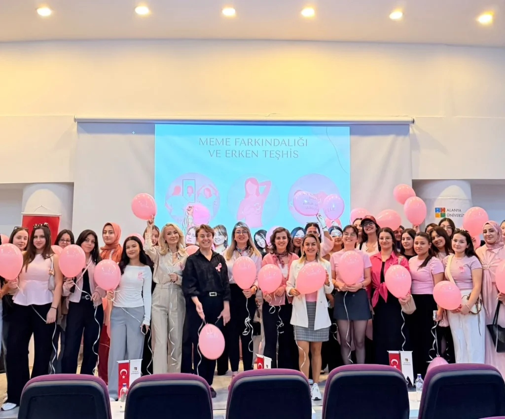 Alanya Üniversitesinde meme kanserinde erken tanı vurgusu - Mega TV Alanya Üniversitesinde meme kanserinde erken tanı vurgusu