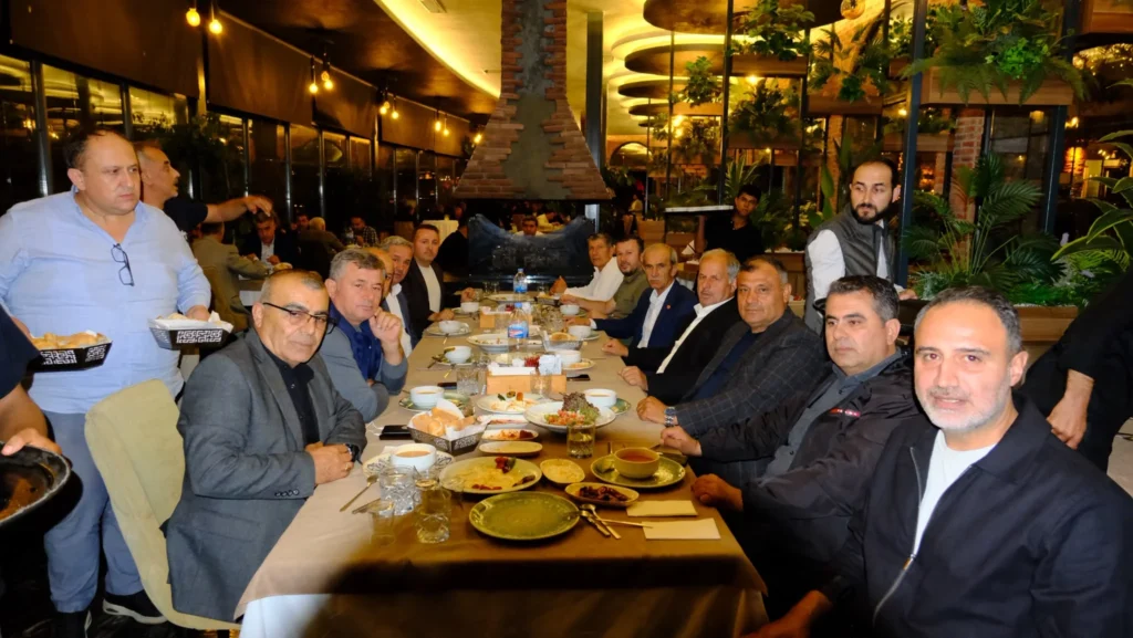 AK Parti Alanya İlçe Başkanı Tavlı, muhtarlarla bir araya geldi - Mega TV WhatsApp Image 2026 10 21 at 10.56.43 - Mega TV